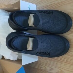 NWOT Men's HOKA Restore TC Slip-on Shoes
